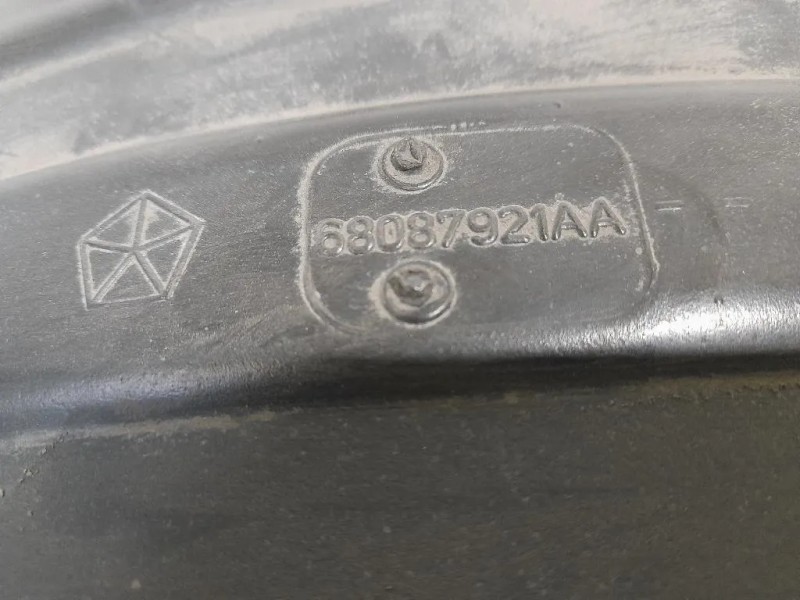 Parasassi Passaruota Interno POST SX 68087921AA Fiat Freemont 2011