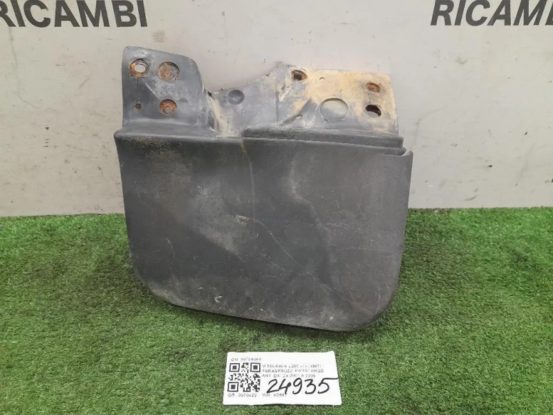 Paraspruzzi Parafango ANT DX MR109284 Mitsubishi L200 II 1997