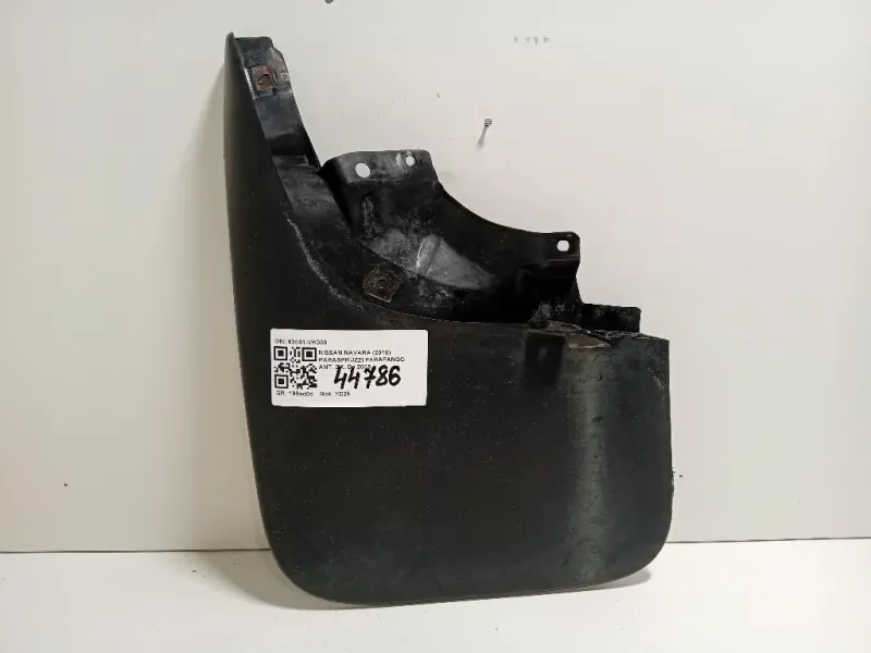 Paraspruzzi Parafango ANT DX 63851-VK000 Nissan Navara 2010