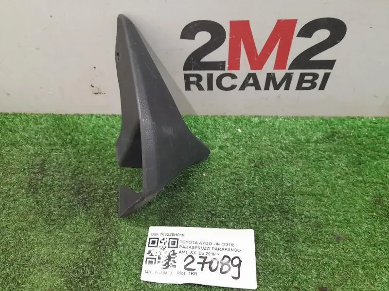 Paraspruzzi Parafango ANT SX 766220H010 Toyota AYGO II 2018