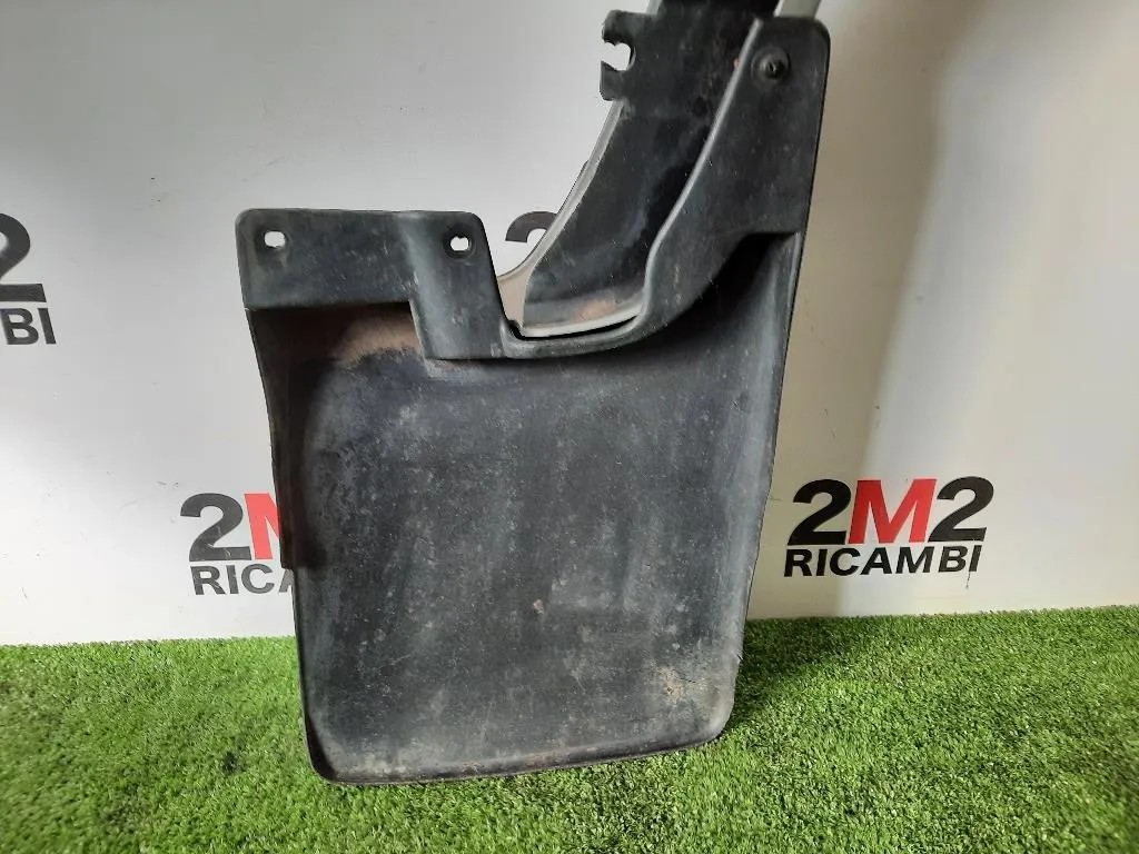 Paraspruzzi Parafango POST SX 78811EB000 Nissan Navara 2005