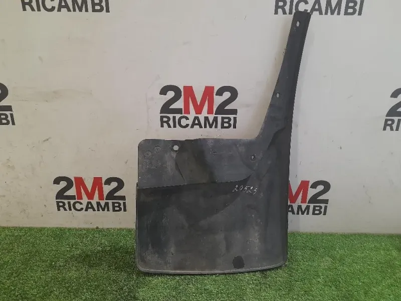 Paraspruzzi Parafango POST SX 78811-EB000 Nissan Navara 2010