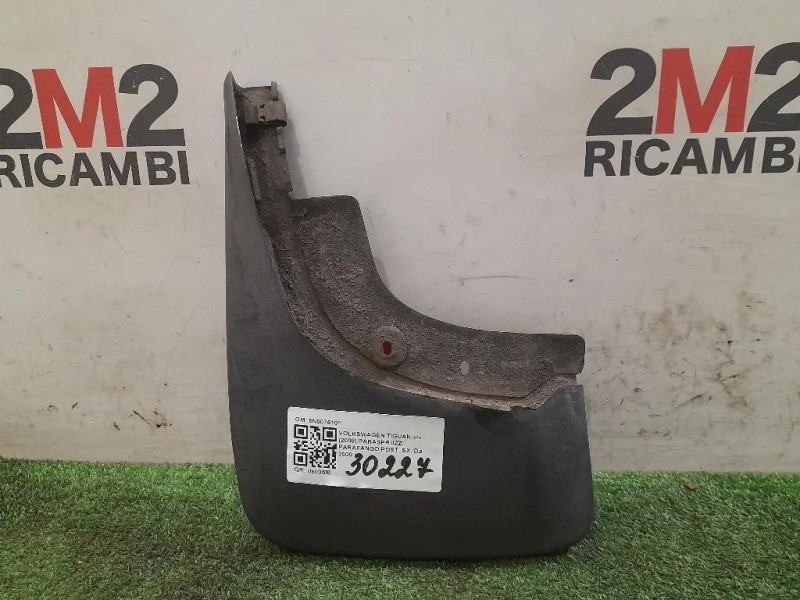 Paraspruzzi Parafango POST SX 5N0075101 Volkswagen Tiguan I 2008
