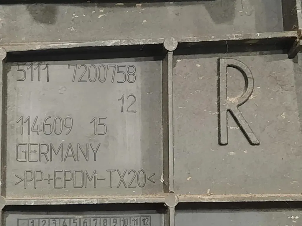 Paraurti Angolare ANT DX 5111 7200758 SUPORTO PARAURTI ANT DX Bmw Serie 5 F07 GT 2010