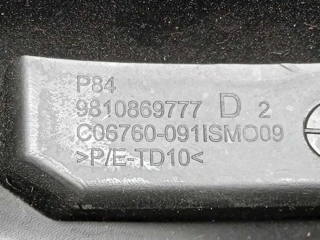 Paraurti Angolare ANT DX 9810869777 Peugeot 3008 II 2016