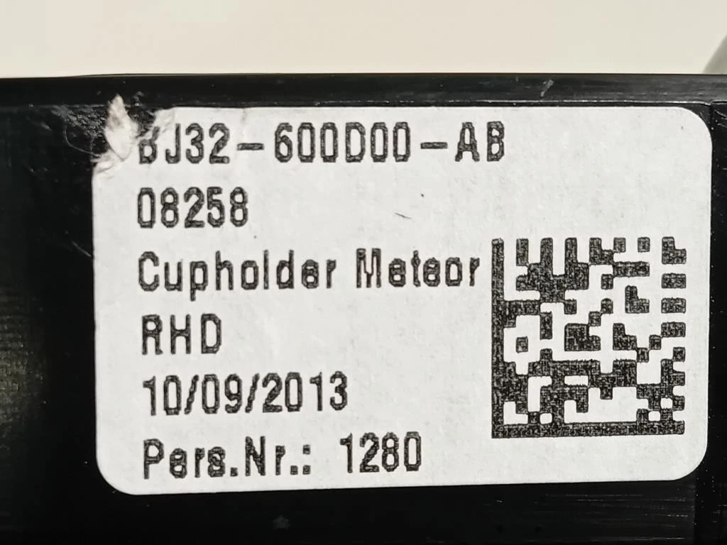 Vaschetta Portaoggetti Console Centrale BJ32-600D00-AB Land Rover Range Rover Evoque I 2011