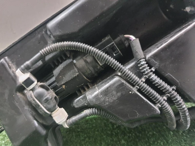 Vaschetta Tergicristalli 8W0955451L Audi A4 8W2 2015