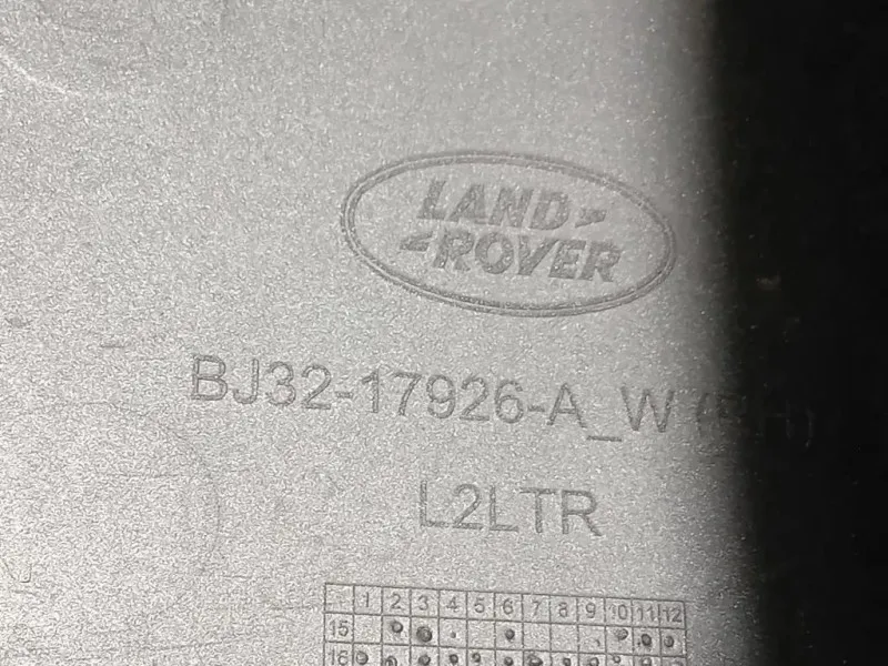 Paraurti Angolare POST DX BJ32-17926-A Land Rover Range Rover Evoque I 2011