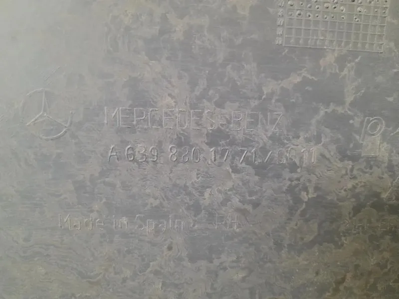 Paraurti Angolare POST DX A6398801771 Mercedes VITO W639 2004