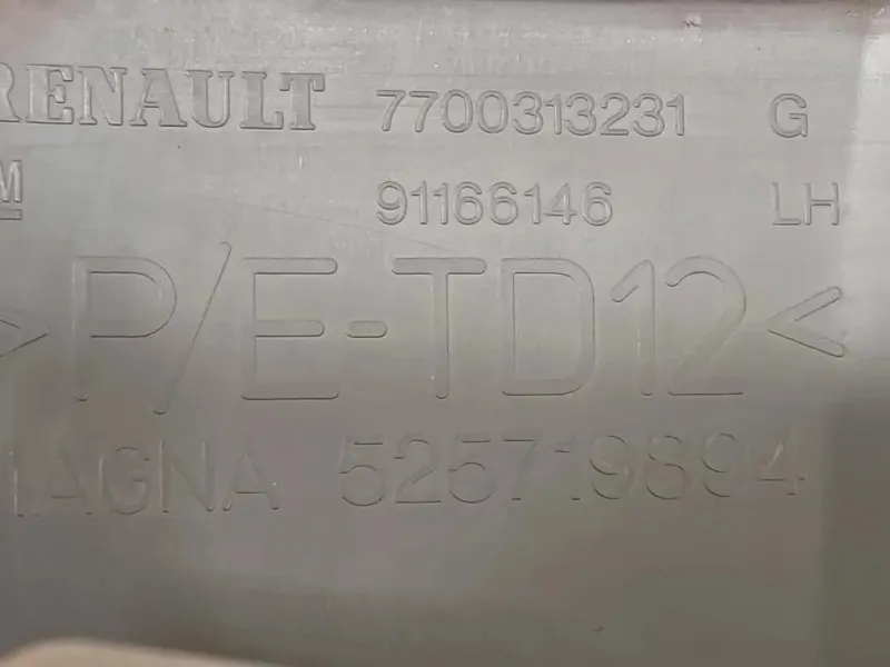 Paraurti Angolare POST SX 525719894 Opel Vivaro A 2007