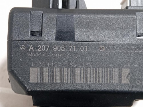 Bloccasterzo A2079057101 Mercedes Classe C W204 2011