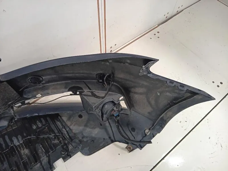 Paraurti ANT P8H0 807 437 Audi A4 8K2 2012