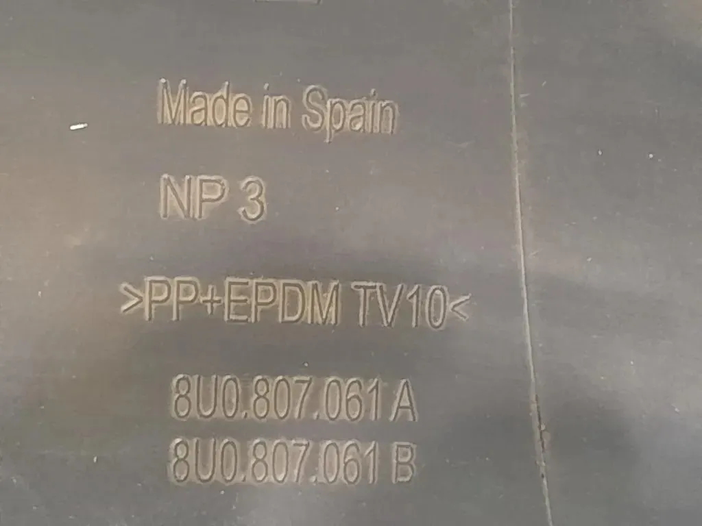 Paraurti ANT 8U0807081A Audi Q3 8UB 2012