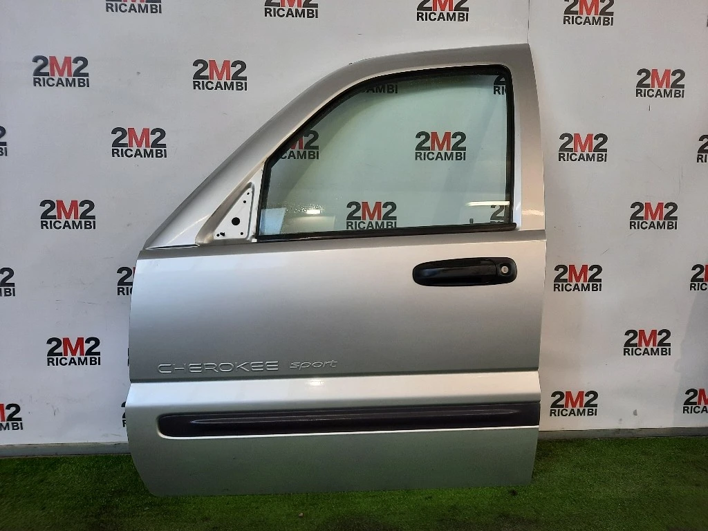 Porta ANT SX K55176891AI Jeep Cherokee III 2002