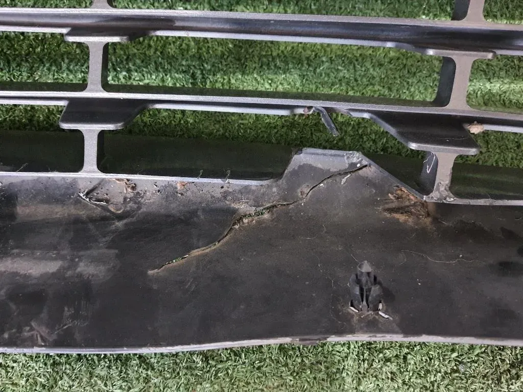 Paraurti ANT 04857388AA Chrysler Voyager III 2001