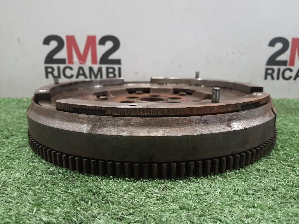 Volano Motore 0532T4 Citroen DS3 2010