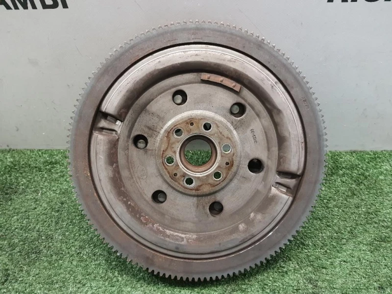 Volano Motore 0532T4 Citroen DS3 2010