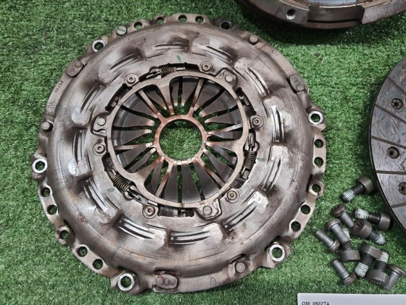 Volano Motore 0532T4 Citroen DS3 2010