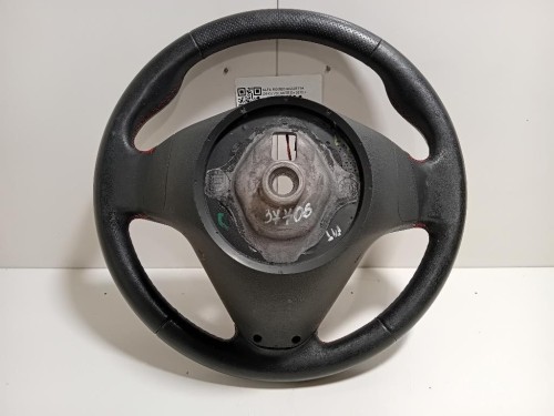 Volante Alfa Romeo Giulietta 2013