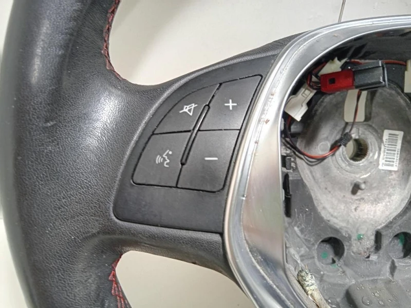 Volante Alfa Romeo Giulietta 2013