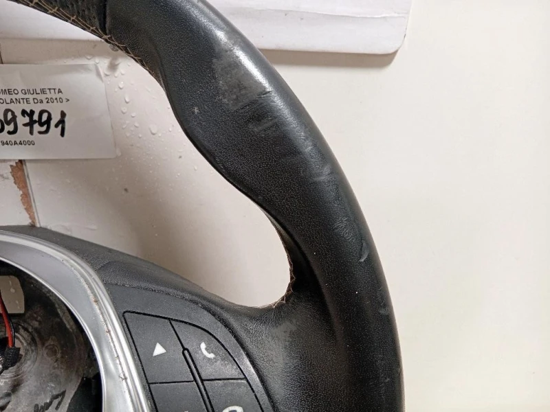 Volante 01561061600 Alfa Romeo Giulietta 2013