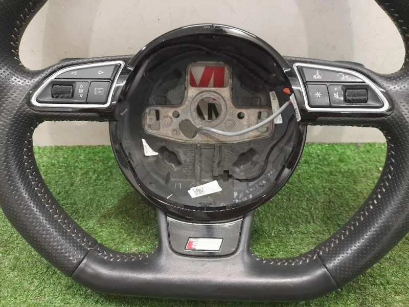 Volante 8V0419091S S LINE Audi A3 8VA Sportback 2012