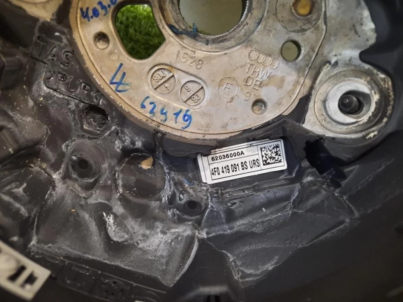 Volante 4F0419091BSURS Audi A4 8ED Avant 2005