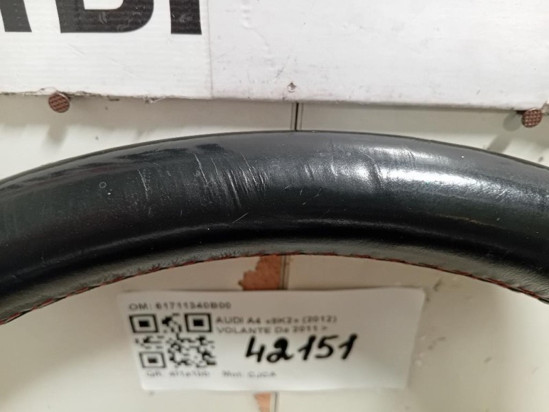 Volante 61711340B00 Audi A4 8K2 2012