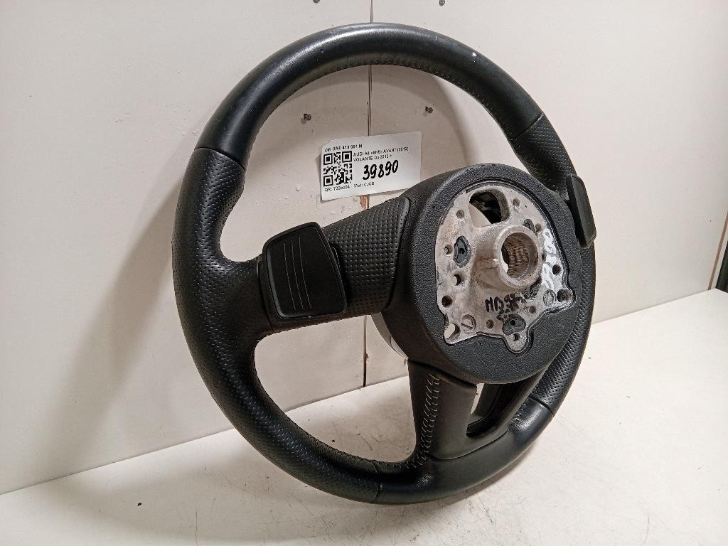 Volante 8W0 419 091 M Audi A4 8K5 Avant 2012