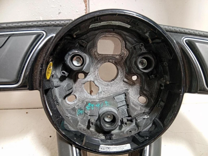 Volante 8W0 419 091 M Audi A4 8K5 Avant 2012