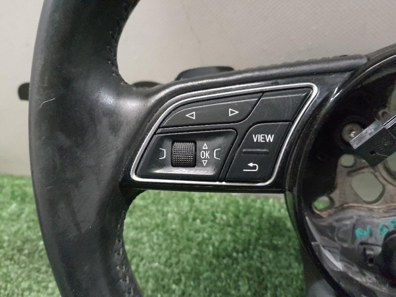 Volante 8W0419091CL Audi A4 8W2 2015