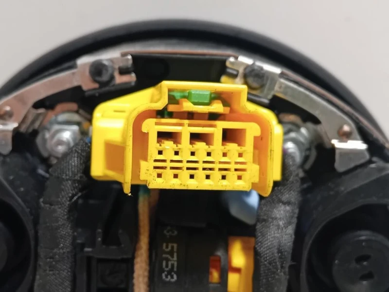 Volante 5654256968K0880201 Audi A4 8W2 2015