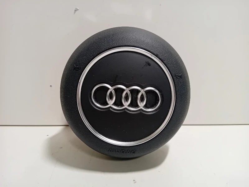 Volante 5654256968K0880201 Audi A4 8W2 2015