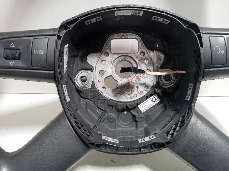 Volante 61678340C004F0 880 201 Audi A6 4F2 2008