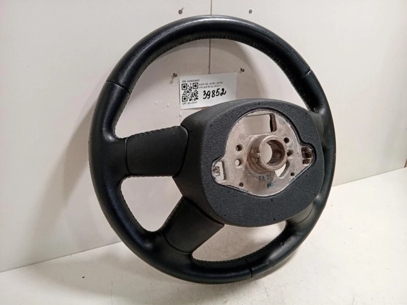 Volante 62482360D Audi Q3 8UB 2012