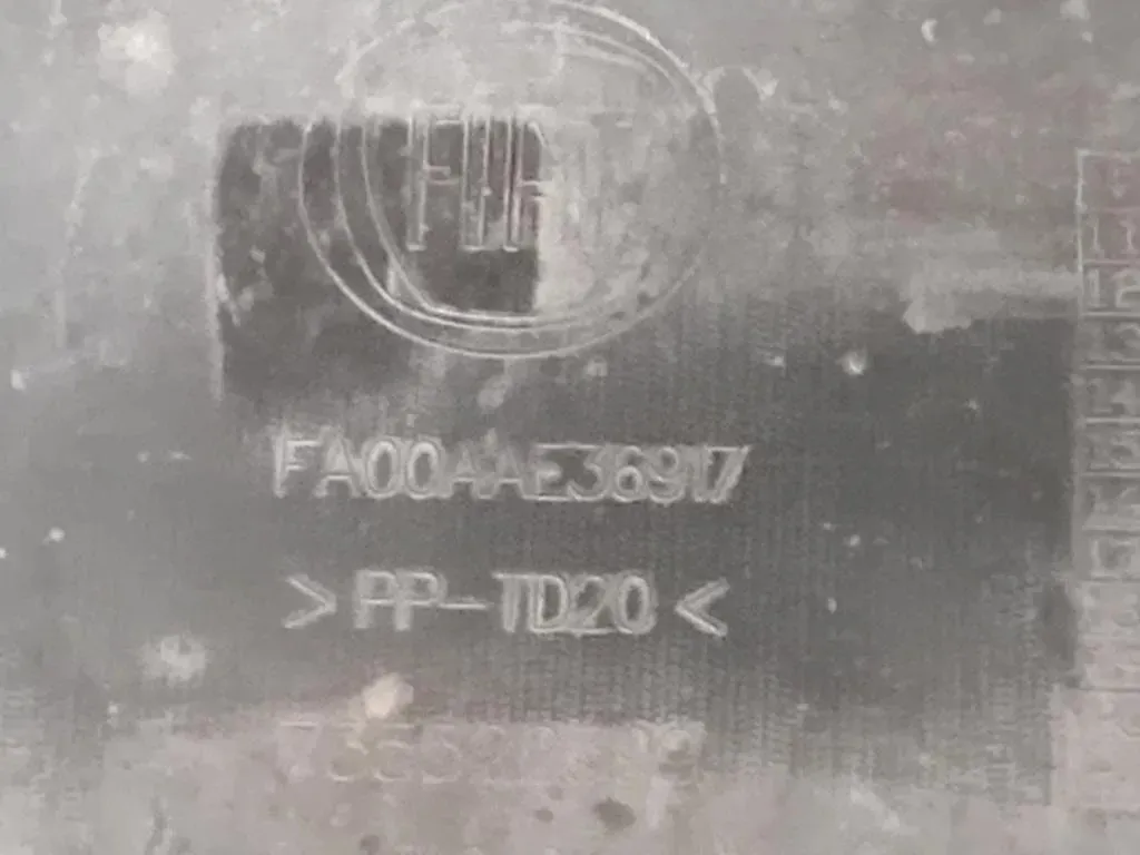 Paraurti ANT 71777664 Fiat 500L 2013