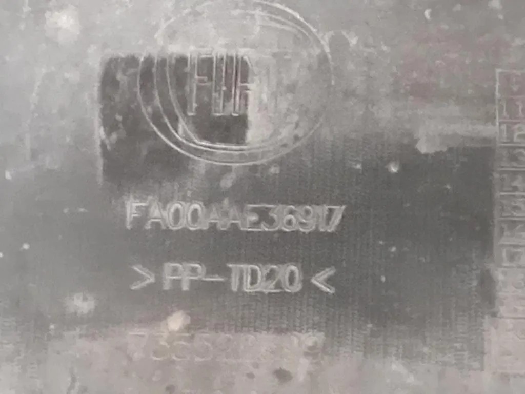 Paraurti ANT 71777664 Fiat 500L 2013