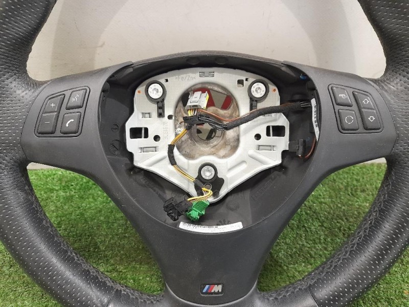 Volante 7839075 Bmw Serie 1 E82 Coupe 2005