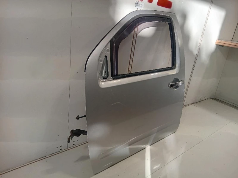 Porta ANT SX H01015X0MB Nissan Navara 2005