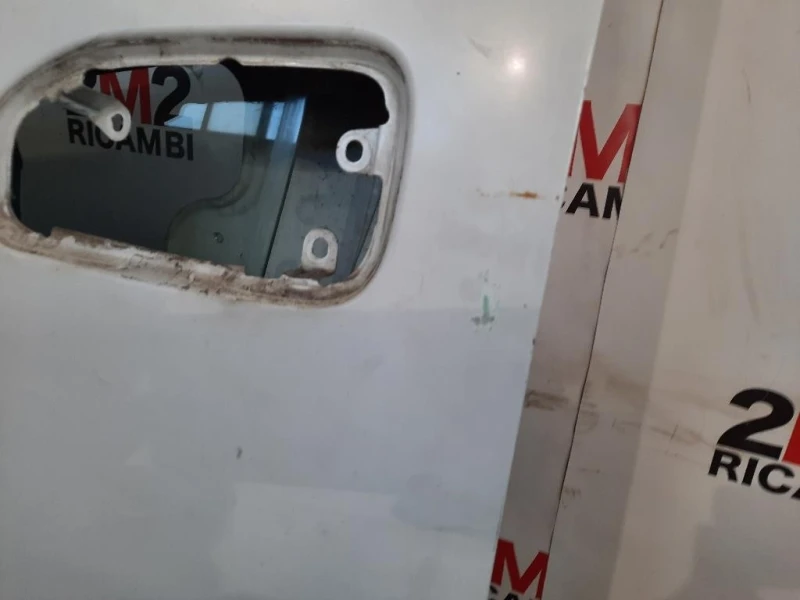 Porta ANT SX H010A3LFME Nissan Nv200 2009