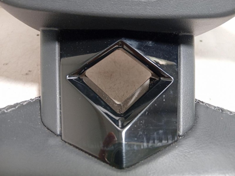 Volante 98258019 Citroen DS3 Crossback 2018