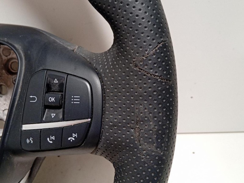 Volante L1TJ-3600-VD1GXA Ford PUMA II 2024