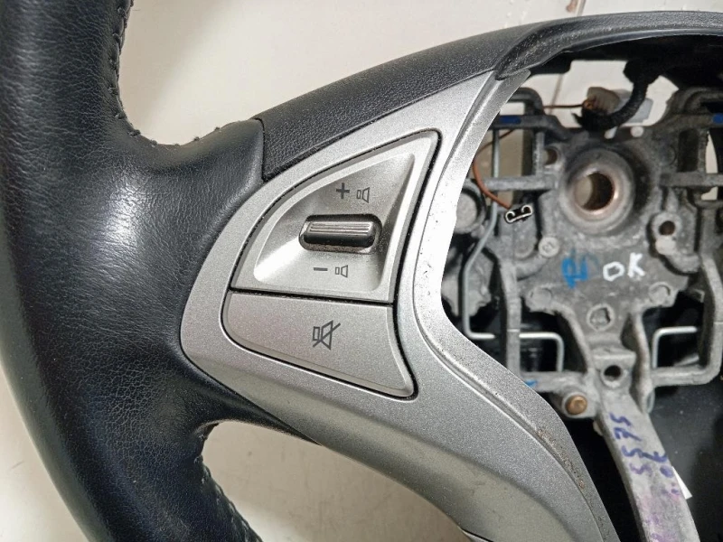 Volante 96700-1K300 Hyundai IX20 2011