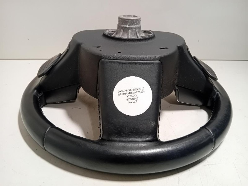 Volante DX7M-3F563-GC8PVJ Jaguar F-pace 2015