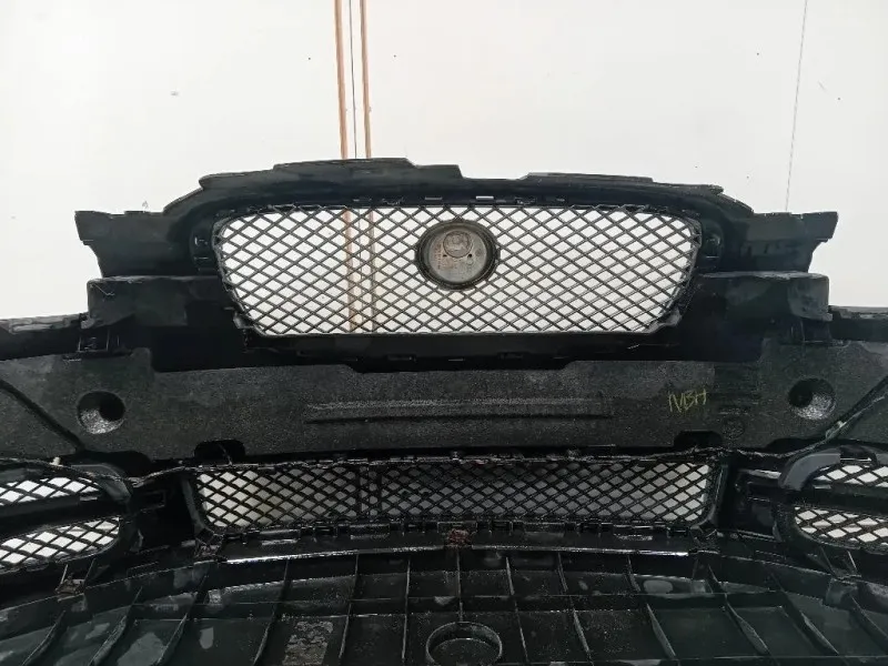 Paraurti ANT 8X23-170831 Jaguar XE 2015