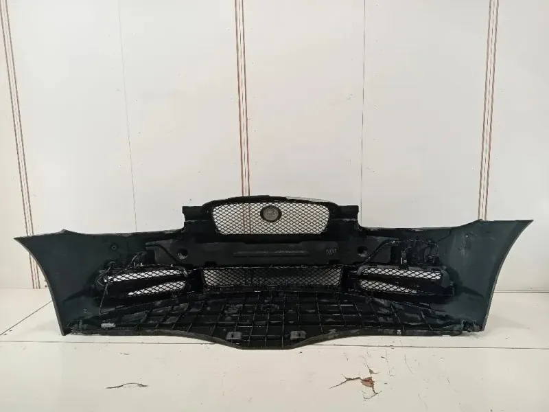 Paraurti ANT 8X23-170831 Jaguar XE 2015
