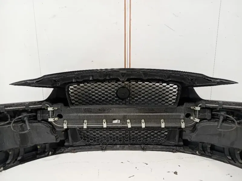 Paraurti ANT T4N13170LML Jaguar XE 2015