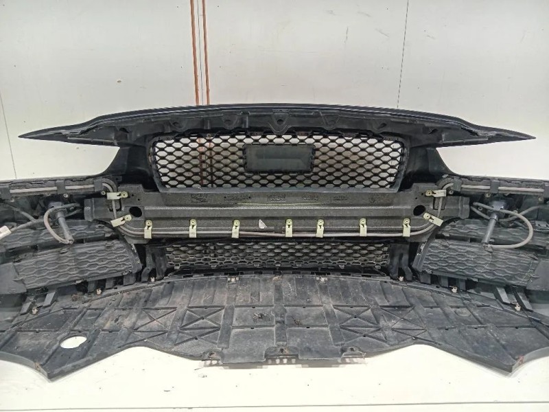 Paraurti ANT PARAURTI ANTERIORE JAGUAR XE COMPLETO Jaguar XE 2015