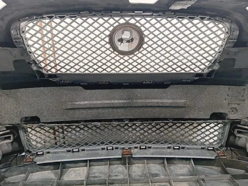 Paraurti ANT C2Z8837XXX Jaguar XF I 2008