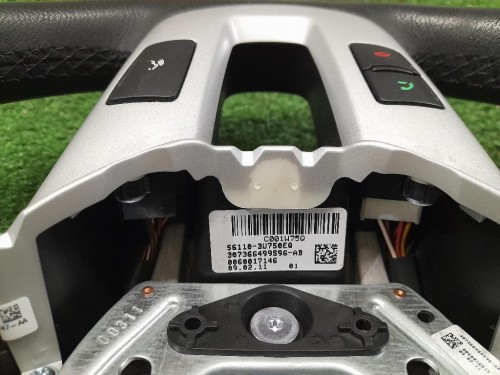 Volante 561103U750EQ Kia Sportage III 2010